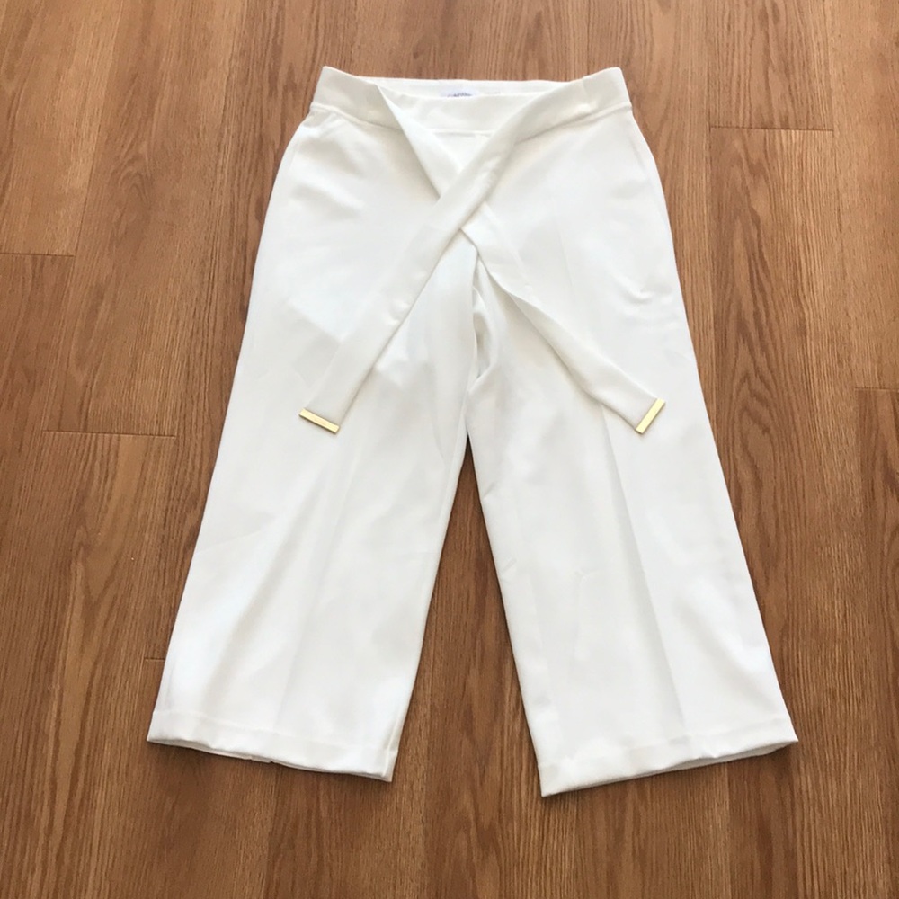Calvin Klein white summer pants